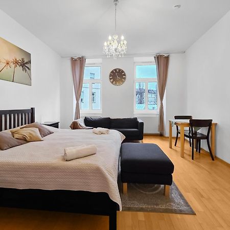Three King-Size Beds, Three Bedrooms Wien Exterior foto