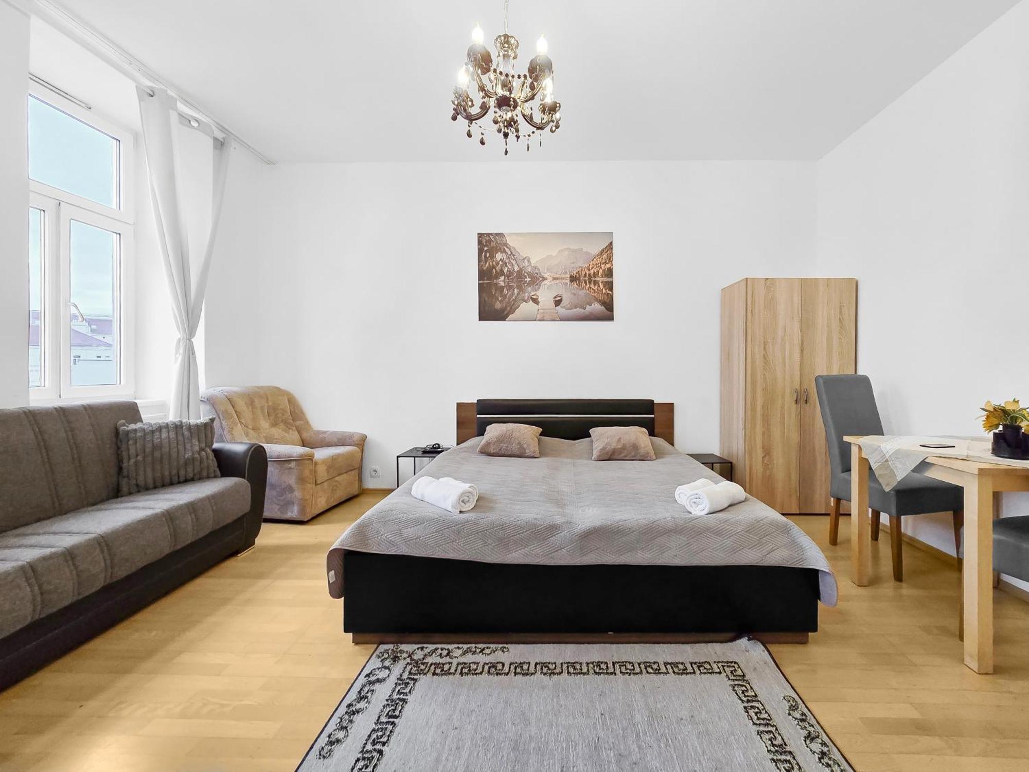 Three King-Size Beds, Three Bedrooms Wien Exterior foto