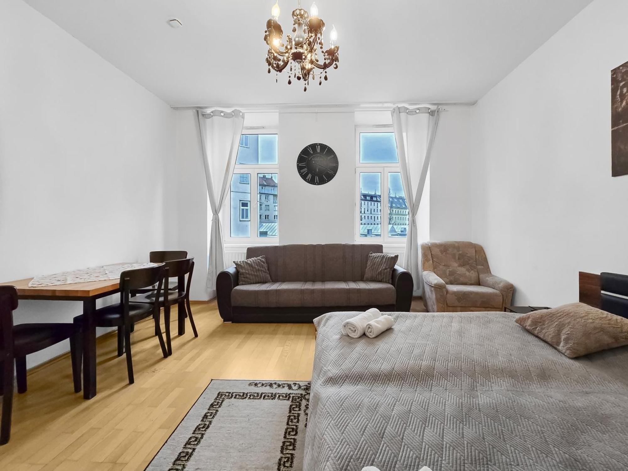 Three King-Size Beds, Three Bedrooms Wien Exterior foto