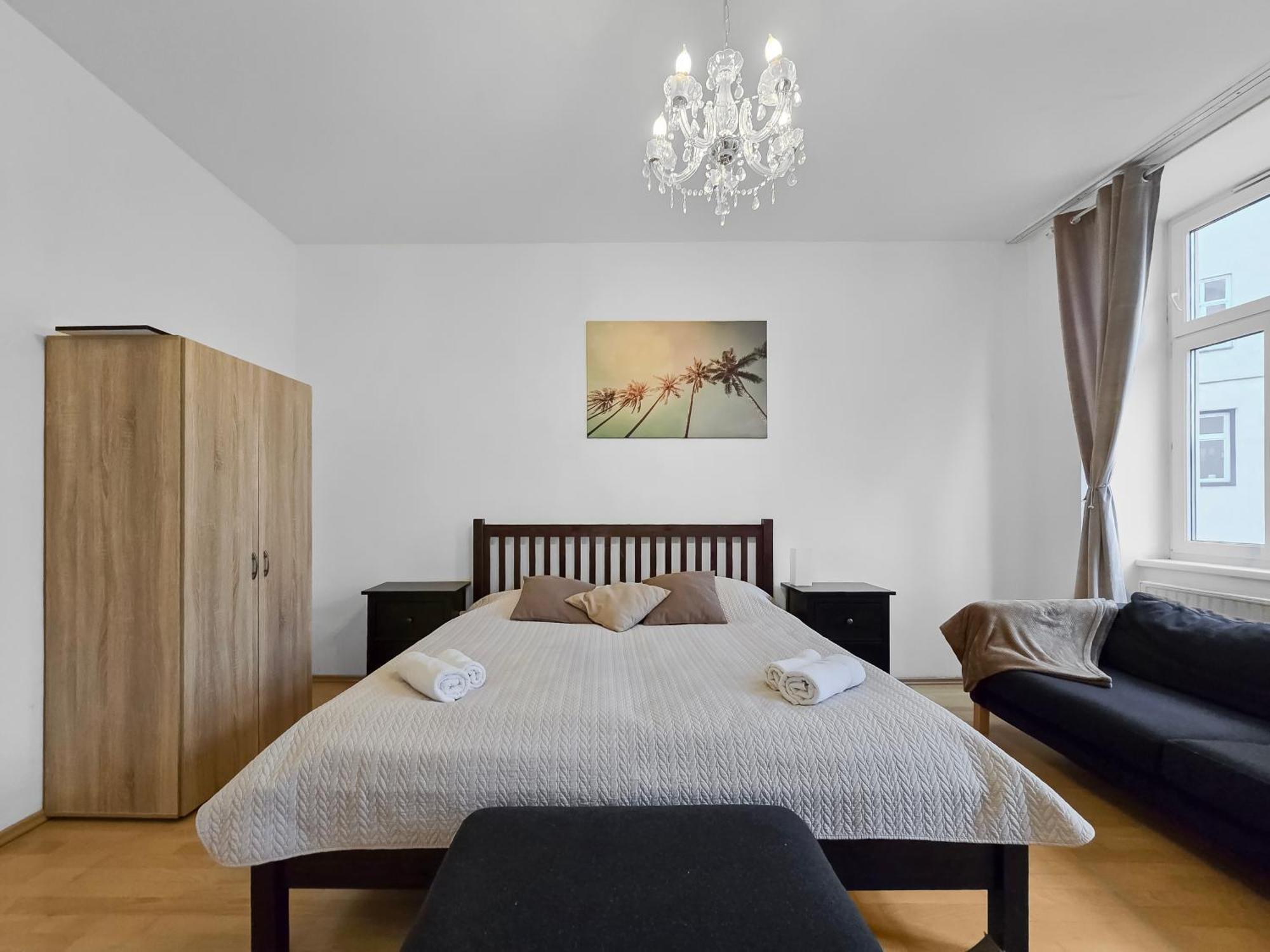 Three King-Size Beds, Three Bedrooms Wien Exterior foto